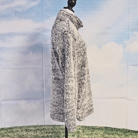 GRIZZLY SHERPA | QUARTER ZIP MOCK NECK PULL-OVER - Picture 5 of 15